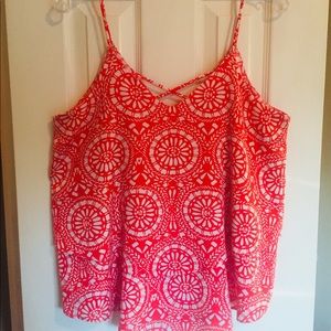 Buttons Red & White Floral Tiered Tank